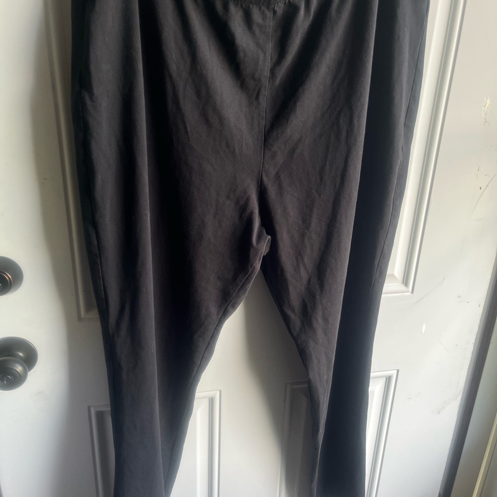 Women’s black stretch pants - Picture 2 of 5